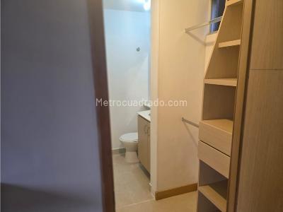 Apartamento de 3 alcobas en venta en San Remo, Sabaneta, 60 m² · foto 16 de 20