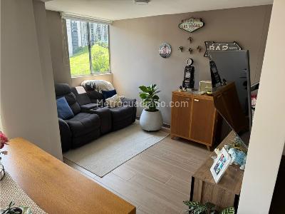 Apartamento en venta en Camino Verde, Envigado · foto 2 de 9