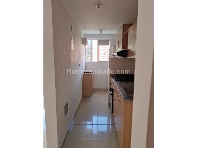 Apartamento de 3 alcobas en venta en San Remo, Sabaneta, 66 m² · foto 2 de 20