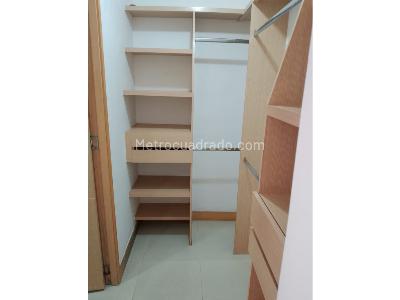 Apartamento de 3 alcobas en venta en San Remo, Sabaneta, 66 m² · foto 14 de 20