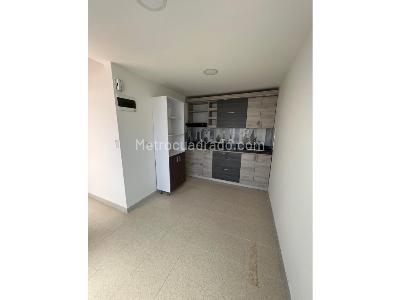 Apartamento en venta en Robledo, Medellín · foto 2 de 17