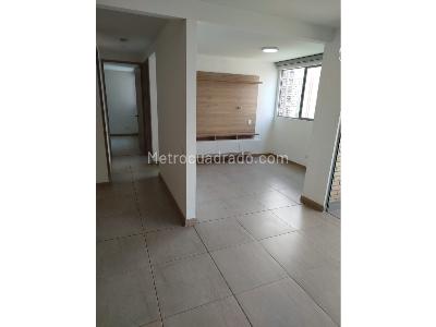 Apartamento de 2 alcobas en venta en Loma De San Jose, Sabaneta, 78 m² · foto 3 de 20