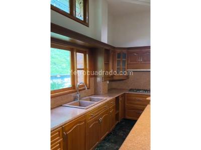 Casa de 3 alcobas en venta en Poblado La Calera, Medellín, 1520 m² · foto 12 de 20