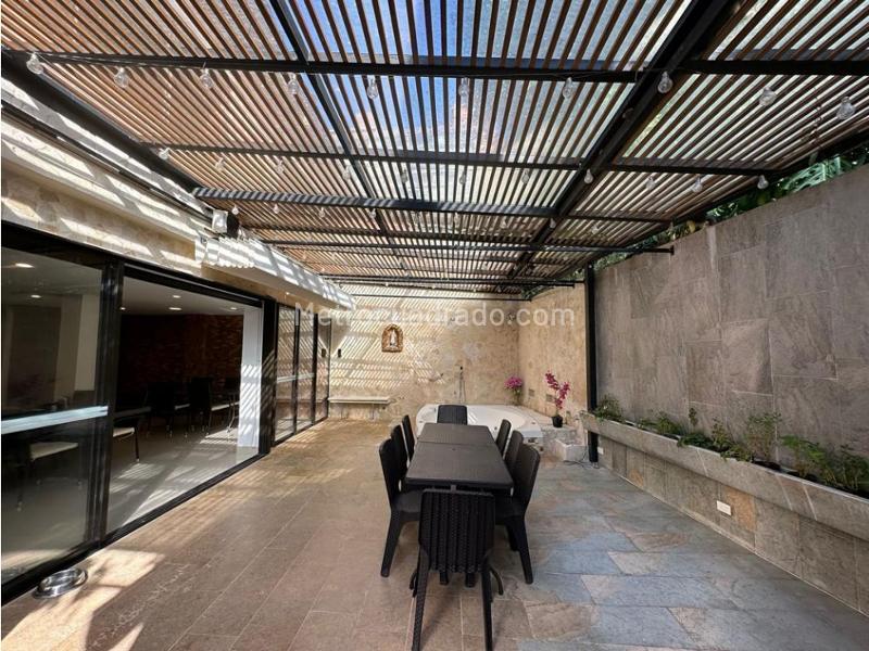 Casa – Medellín, Altos del Poblado, El Poblado - Vista 4