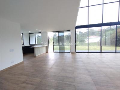 Casa de 4 alcobas en venta en Loma Del Escobero, Envigado, 280 m² · foto 7 de 20