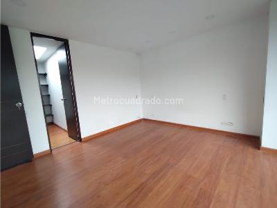 Casa de 4 alcobas en venta en Loma Del Escobero, Envigado, 280 m² · foto 18 de 20
