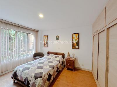 Casa de 5 alcobas en venta en El Trapiche, Sabaneta, 296 m² · foto 14 de 20