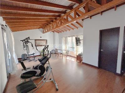 Casa de 5 alcobas en venta en El Trapiche, Sabaneta, 296 m² · foto 19 de 20