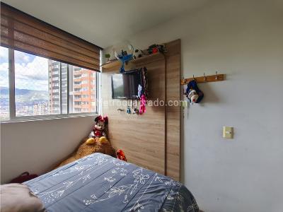 Casa en venta en Las Antillas, Envigado · foto 4 de 10