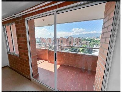 Apartamento de 3 alcobas en venta en San Joaquin, Medellín, 114 m² · foto 5 de 16