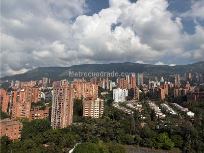 Apartamento de 3 alcobas en venta en El Poblado, Medellín, 230 m² · foto 2 de 20