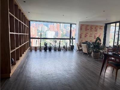 Apartamento de 3 alcobas en venta en El Poblado, Medellín, 230 m² · foto 13 de 20