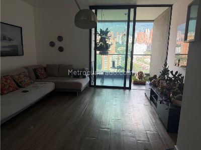 Apartamento de 3 alcobas en venta en El Poblado, Medellín, 230 m² · foto 18 de 20