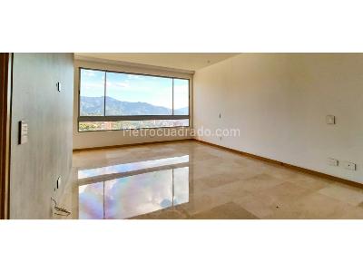 Apartamento de 3 alcobas en venta en El Poblado, Medellín, 245 m² · foto 9 de 20