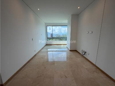 Apartamento de 3 alcobas en venta en El Poblado, Medellín, 245 m² · foto 10 de 20