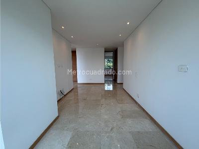 Apartamento de 3 alcobas en venta en El Poblado, Medellín, 245 m² · foto 11 de 20
