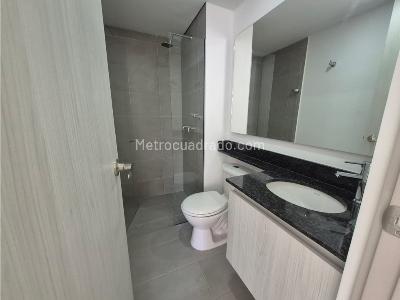 Apartamento de 3 alcobas en venta en Las Lomitas, Sabaneta, 82 m² · foto 13 de 19