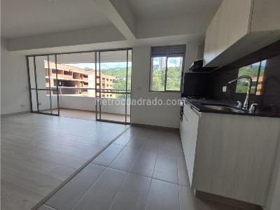 Apartamento de 3 alcobas en venta en Las Lomitas, Sabaneta, 82 m² · foto 3 de 19