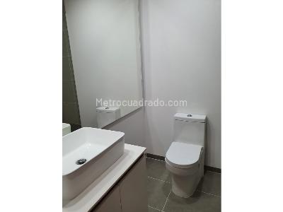 Apartamento de 3 alcobas en venta en El Poblado, Medellín, 183 m² · foto 10 de 20