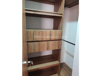 Apartamento de 3 alcobas en venta en El Poblado, Medellín, 183 m² · foto 13 de 20
