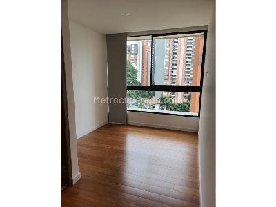 Apartamento de 3 alcobas en venta en El Poblado, Medellín, 183 m² · foto 20 de 20