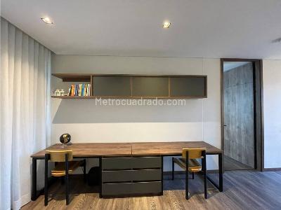 Casa de 4 alcobas en venta en Las Palmas, Medellín, 350 m² · foto 4 de 17
