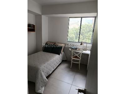 Apartamento de 3 alcobas en venta en Las Lomitas, Sabaneta, 89 m² · foto 7 de 13