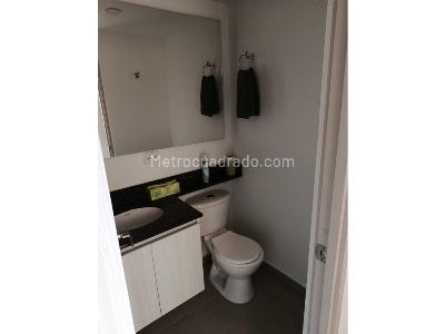 Apartamento de 3 alcobas en venta en Las Lomitas, Sabaneta, 89 m² · foto 13 de 13
