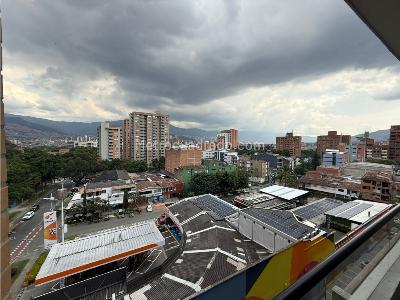 Apartamento en venta en Los Colores, Medellín · foto 2 de 20