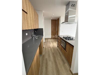 Apartamento en venta en Los Colores, Medellín · foto 6 de 20