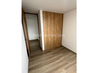 Apartamento en venta en Los Colores, Medellín · foto 10 de 20