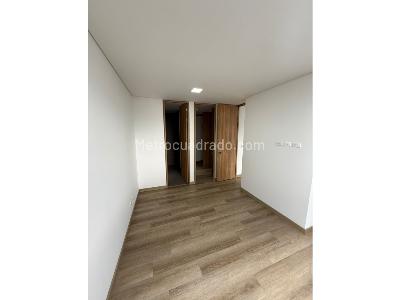 Apartamento en venta en Los Colores, Medellín · foto 11 de 20
