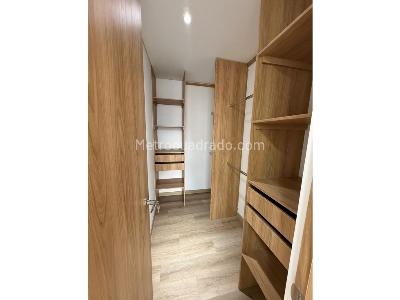 Apartamento en venta en Los Colores, Medellín · foto 15 de 20