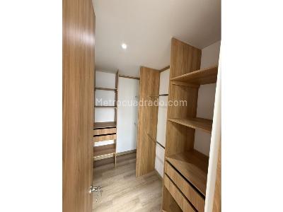 Apartamento en venta en Los Colores, Medellín · foto 16 de 20