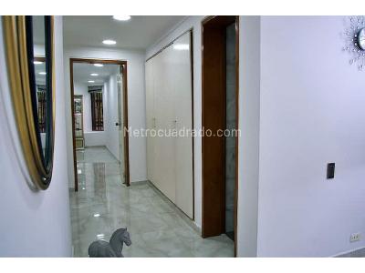 Apartamento de 5 alcobas en venta en El Poblado, Medellín, 232 m² · foto 11 de 20