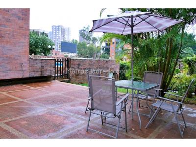 Apartamento de 5 alcobas en venta en El Poblado, Medellín, 232 m² · foto 16 de 20