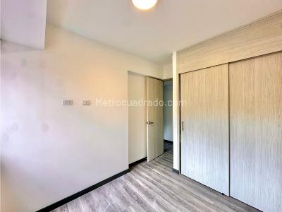 Apartamento de 3 alcobas en venta en Las Lomitas, Sabaneta, 84 m² · foto 8 de 14