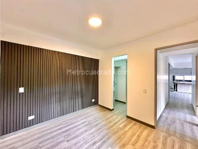 Apartamento de 3 alcobas en venta en Las Lomitas, Sabaneta, 84 m² · foto 9 de 14