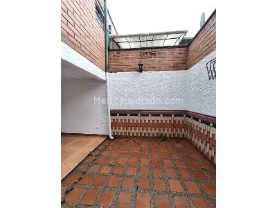 Casa de 3 alcobas en venta en La Mota, Medellín, 150 m² · foto 4 de 15