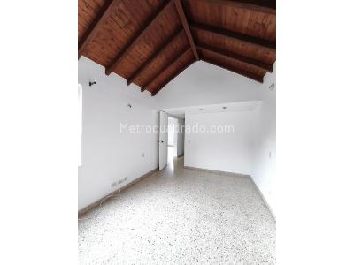 Casa de 3 alcobas en venta en La Mota, Medellín, 150 m² · foto 12 de 15