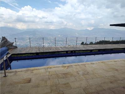 Casa de 4 alcobas en venta en Las Palmas, Medellín, 950 m² · foto 11 de 20