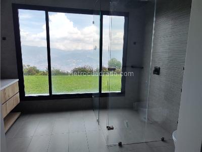 Casa de 4 alcobas en venta en Las Palmas, Medellín, 950 m² · foto 19 de 20