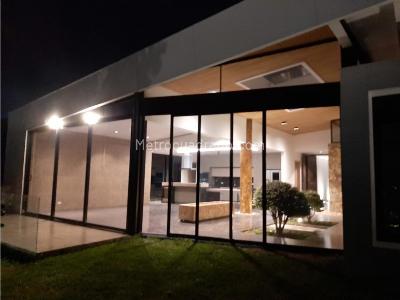Casa de 4 alcobas en venta en Las Palmas, Medellín, 950 m² · foto 20 de 20
