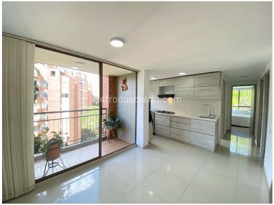 Apartamento de 3 alcobas en venta en Castropol, Medellín, 87 m² · foto 6 de 18