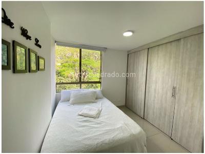 Apartamento de 3 alcobas en venta en Castropol, Medellín, 87 m² · foto 15 de 18