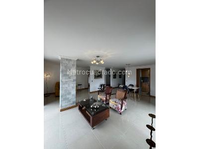 Apartamento en venta en Laureles, Medellín · foto 4 de 14