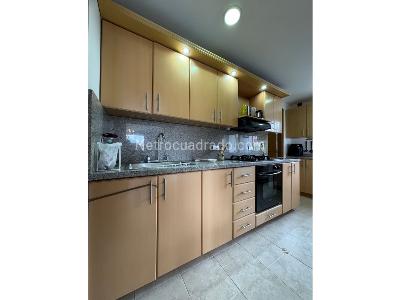 Apartamento en venta en Laureles, Medellín · foto 6 de 14