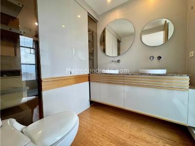 Apartamento en venta en El Poblado, Medellín · foto 7 de 13