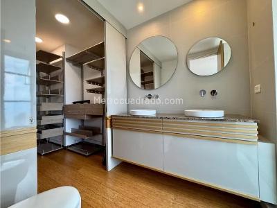 Apartamento en venta en El Poblado, Medellín · foto 11 de 13