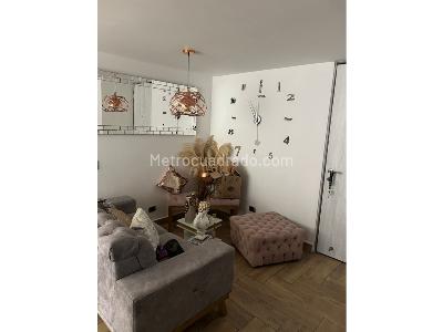 Apartamento de 2 alcobas en venta en La Inmaculada, Sabaneta, 58 m² · foto 4 de 13
